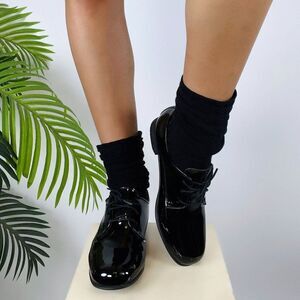 Vintage 90s Grunge Patent Leather Lace Up Oxford Loafer Shoes / Size: 5